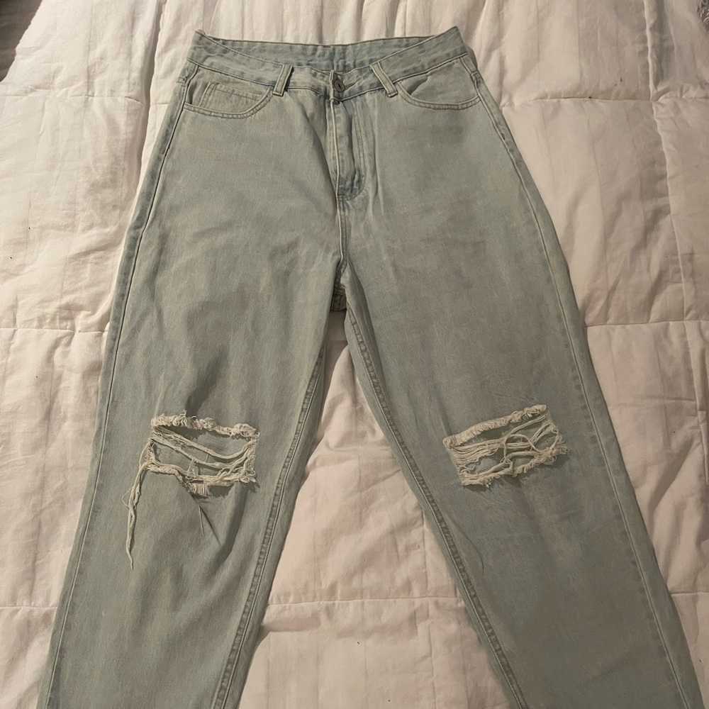 Ripped jeans